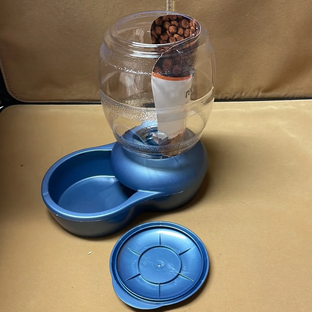 Dog dish